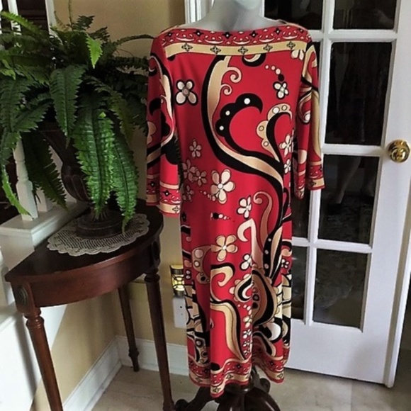 City Triangles Shift Dress S/M - Picture 1 of 5